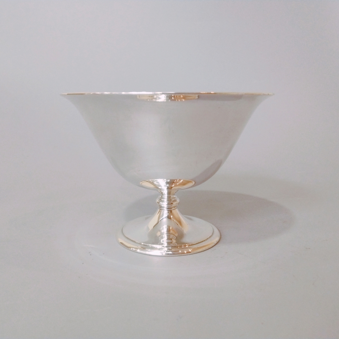 1927年美国Tiffany品牌纯银鎏金立碗 1件