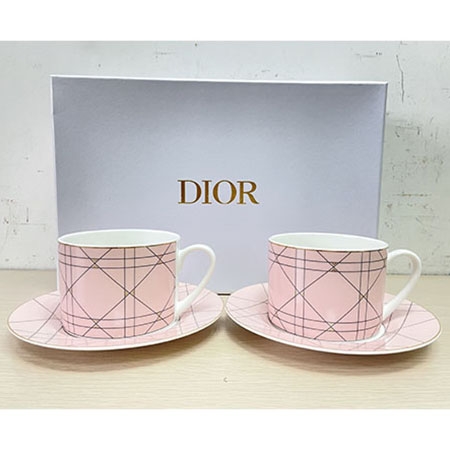 DIOR时尚粉咖啡杯碟