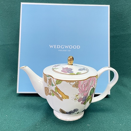 英国Wedgwood《茶香花园》茶壶