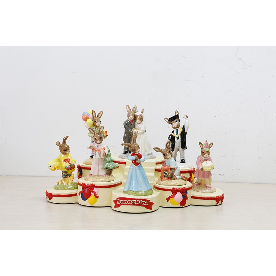 英国ROYAL DOULTON"BANRY KINS"舞台套组