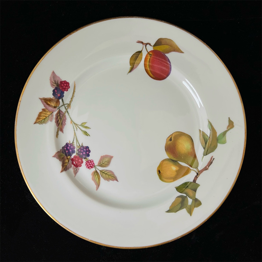 二十世纪英国皇家伍斯特水果纹饰盘
