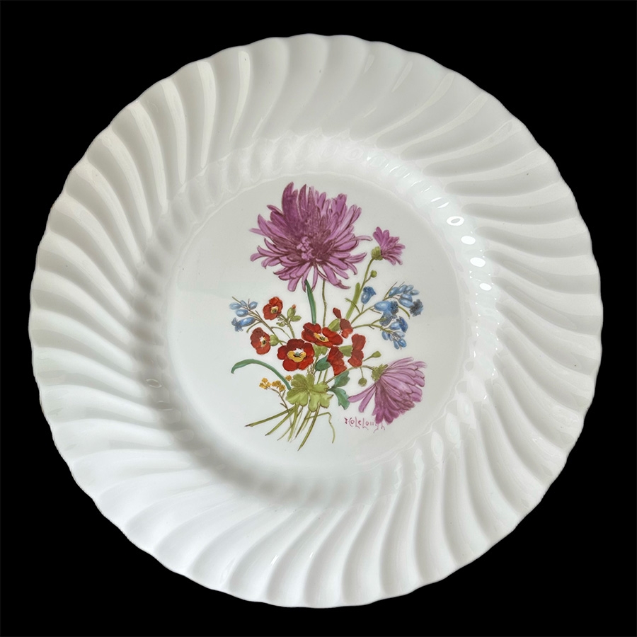 二十世纪英国明顿手绘花卉赏盘