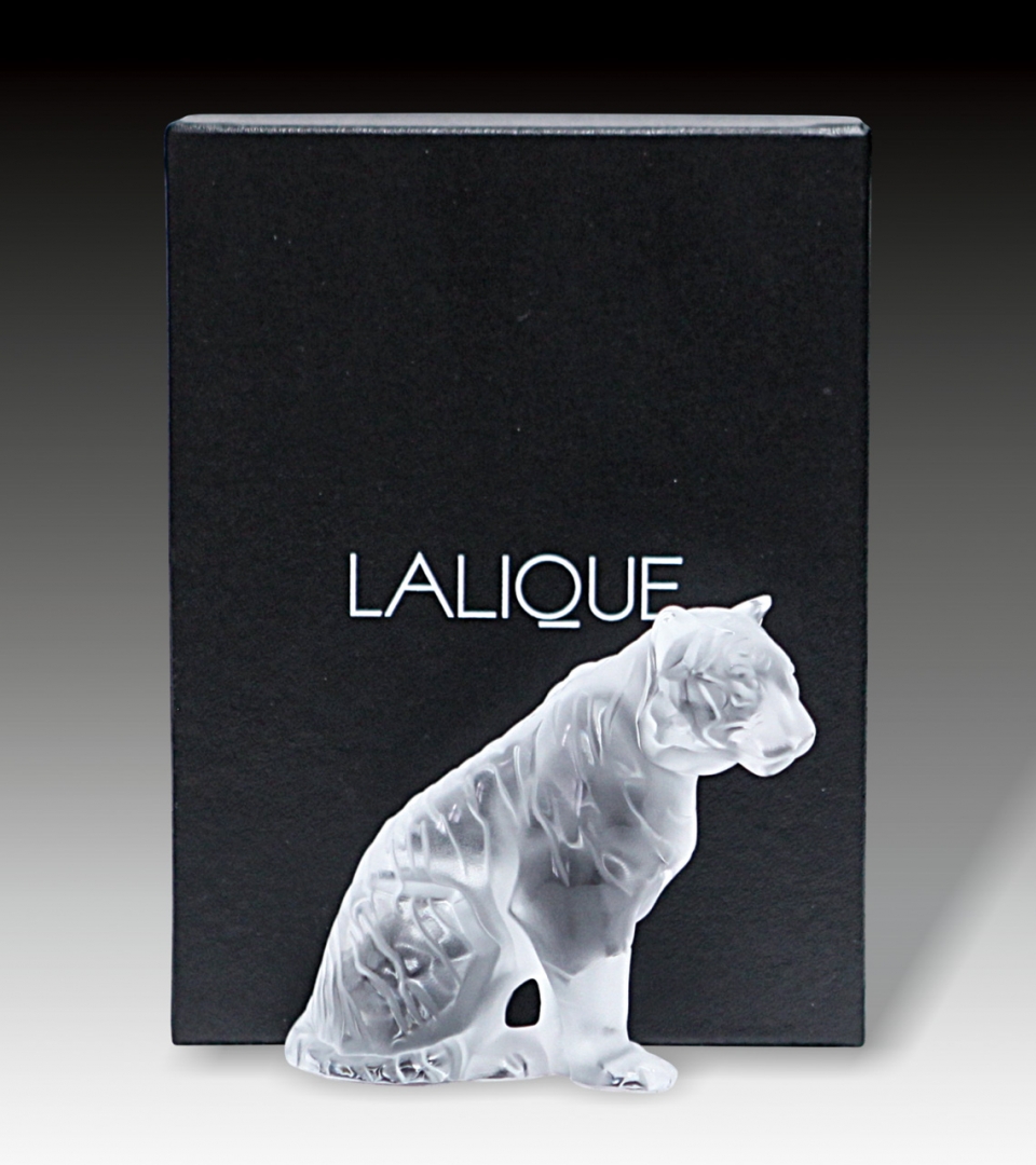 法国LALIQUE"虎虎生威"磨砂水晶摆件(全新,原装盒)